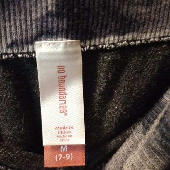 No Boundaries Blue Floral Pattern Leggings Size Medium - Picture 2 of 2